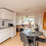 De Laat Apartment *